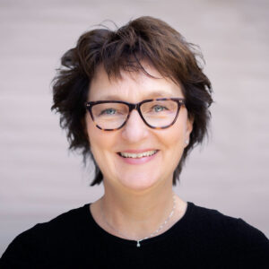 Inger Lise M. Nøstvik Inger Lise M. Nøstvik